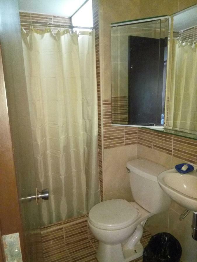 Blue Coast Lima Private Rooms Стая снимка
